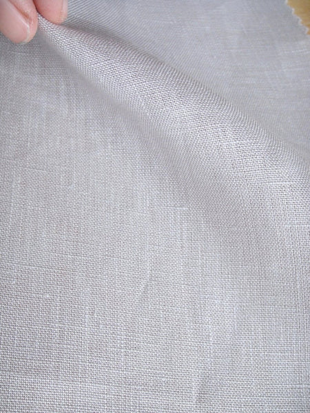 Info #076 Light & Airy Linen Relaxed Roman, Unlined
